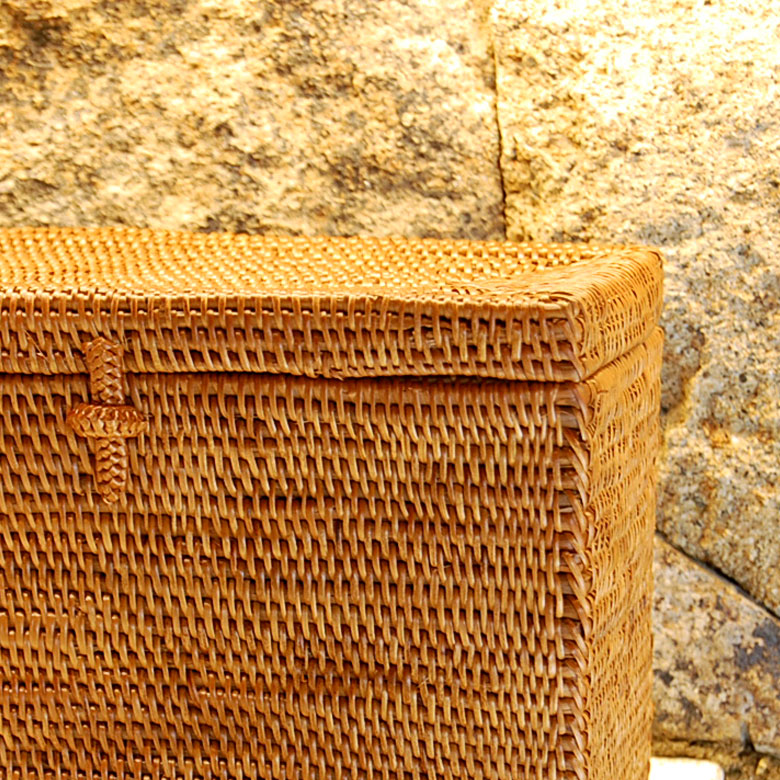 アジアンな雰囲気なバスケット。