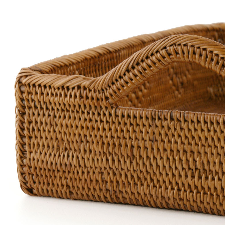 取っ手は、持ちやすい三角フォルム