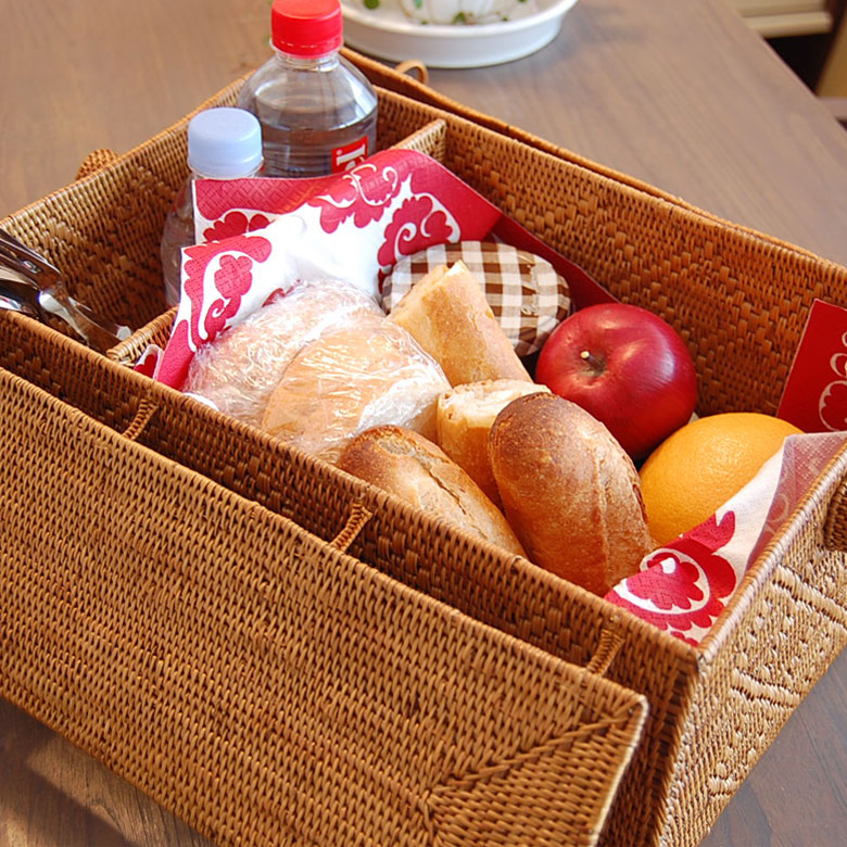 バッグに入った食材は、より一層おいしく見えます。