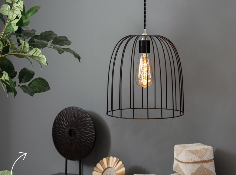 昼の明るくエレガントなイメージ。