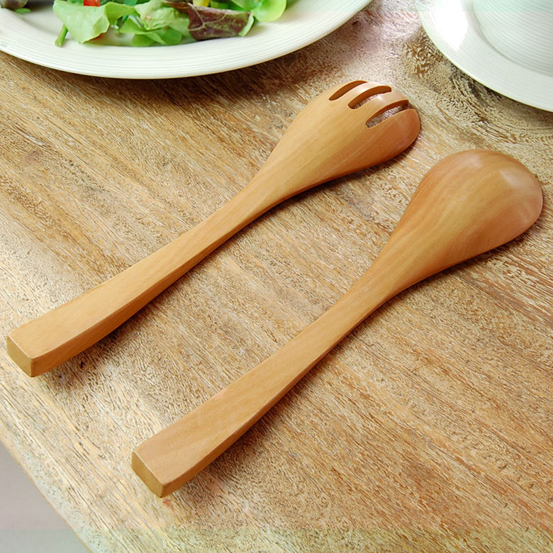 天然木ならではのナチュラルな質感が魅力のカトラリーセット