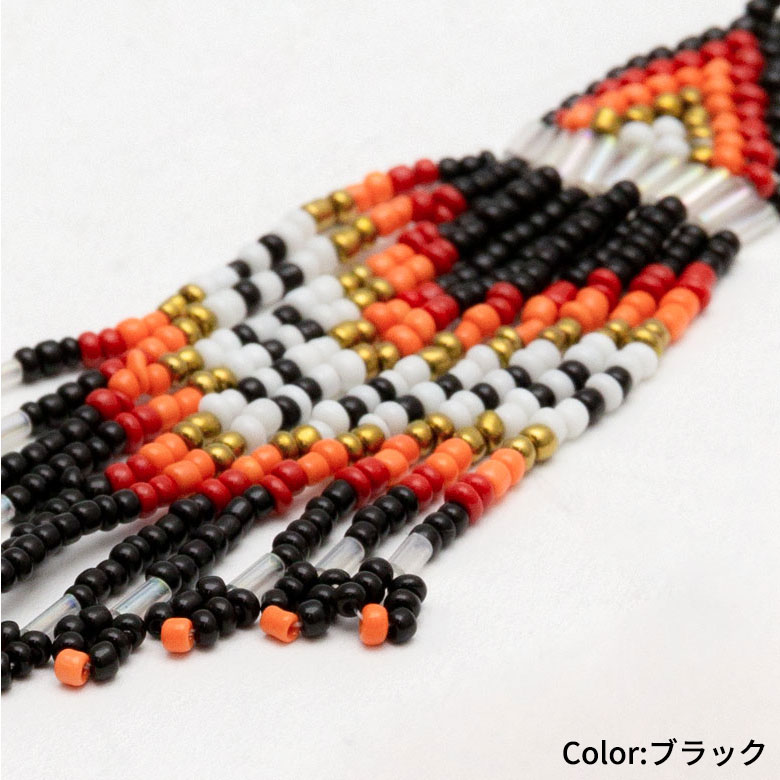 小さなカラフルビーズ