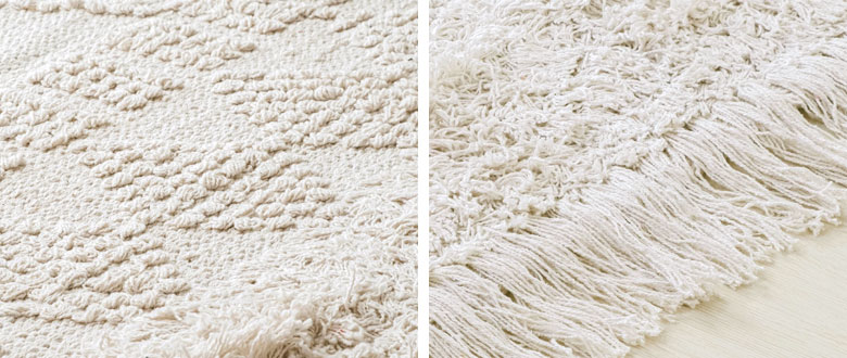 立体的な織りと大胆なフリンジがポイント