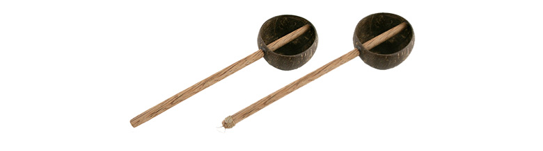 ２つと同じものがないココナッツのひしゃく