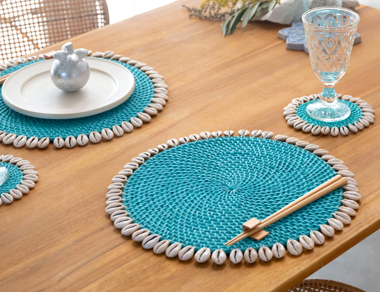 毎日の朝食やランチタイムに