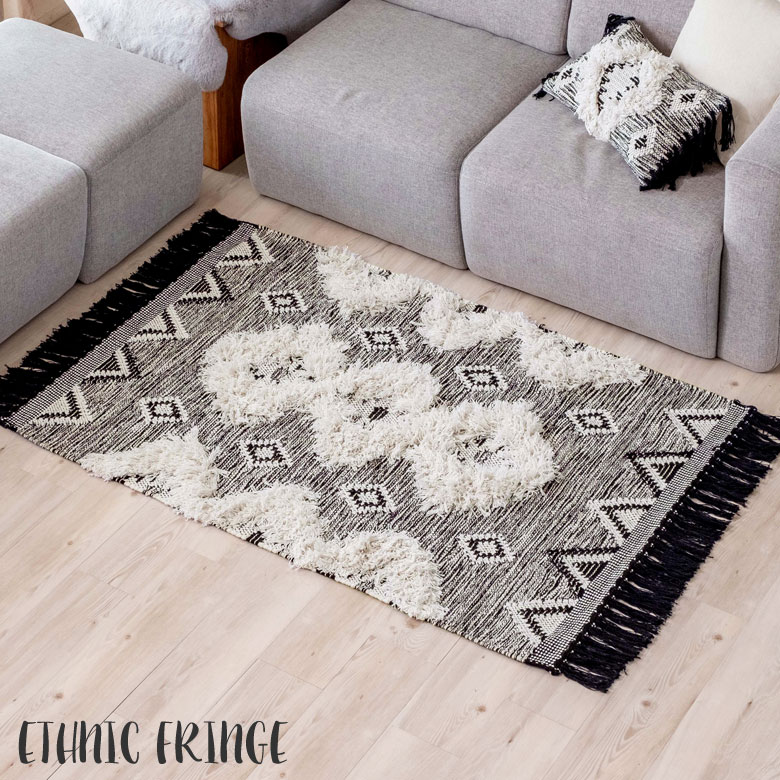 インドコットン100%のエスニックフリンジ柄ラグ