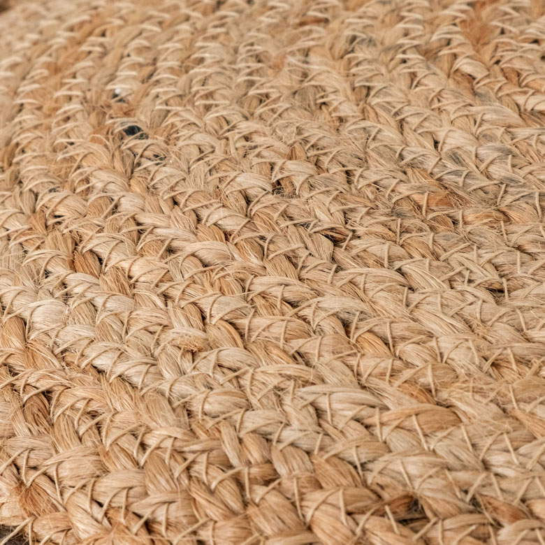 涼しげな麻素材で作られたジュートスツール