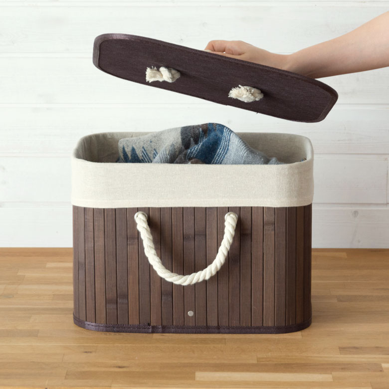 カラーボックスサイズのバスケット。