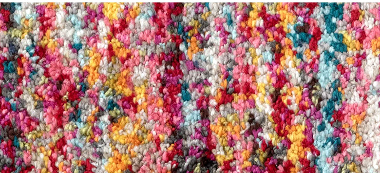 明るい印象のカラフルモロッカンやボーホースタイルコーデにぴったり