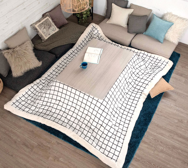 洋室インテリアにも馴染むこたつ。