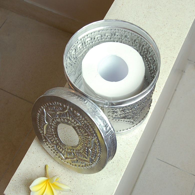 大きな口で出し入れスムーズ