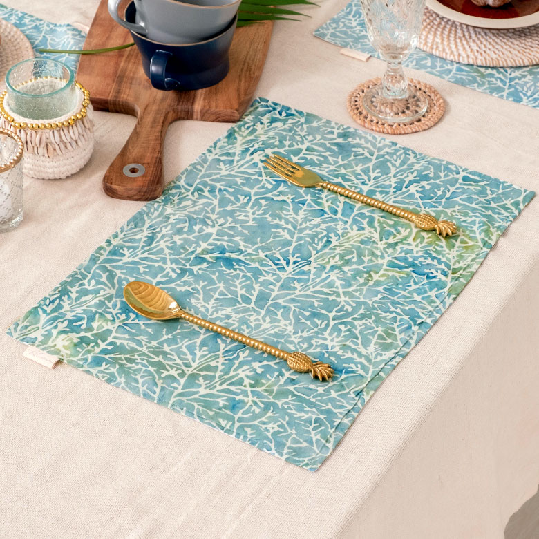 インドネシアの伝統的な染め物