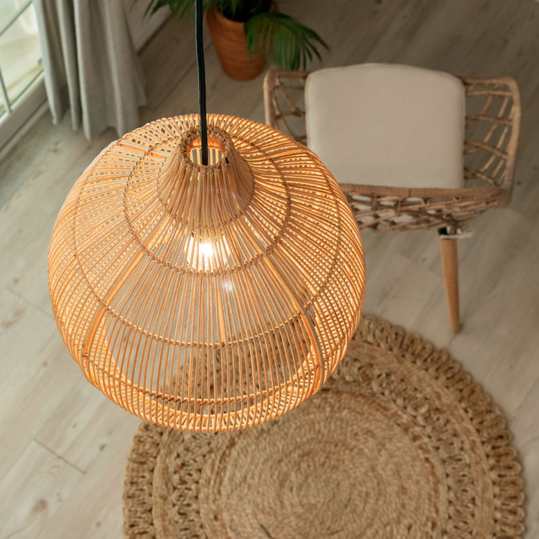 リビングや食卓に