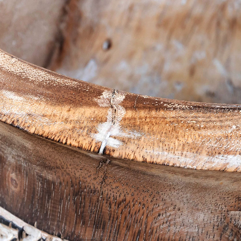 ひとつひとつ風合いの異なる、ハンドメイド