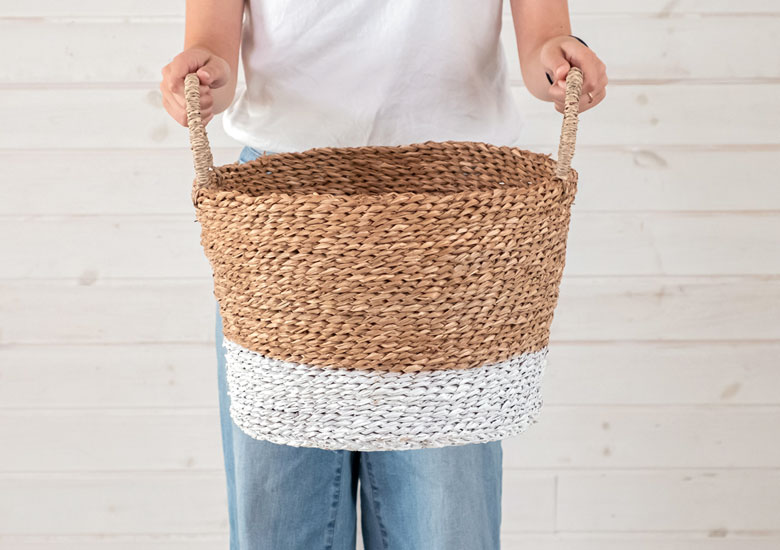 手に持つとこのサイズ