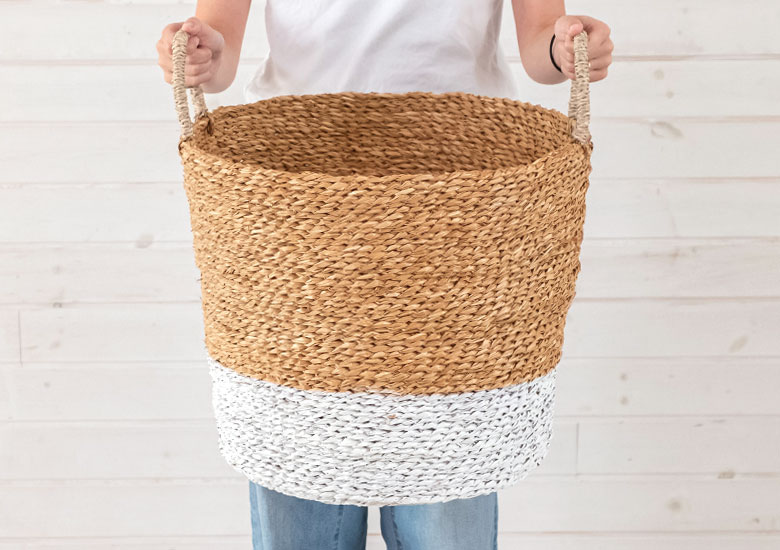 手に持つとこのサイズ