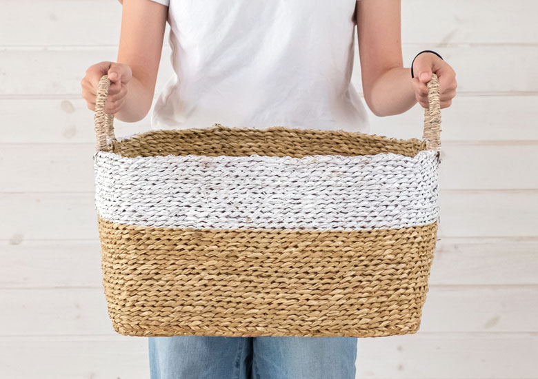 手に持つとこのサイズ