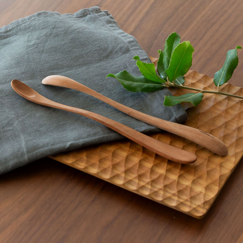 こだわった曲線とくびれがマッチした丸みのあるフォルム