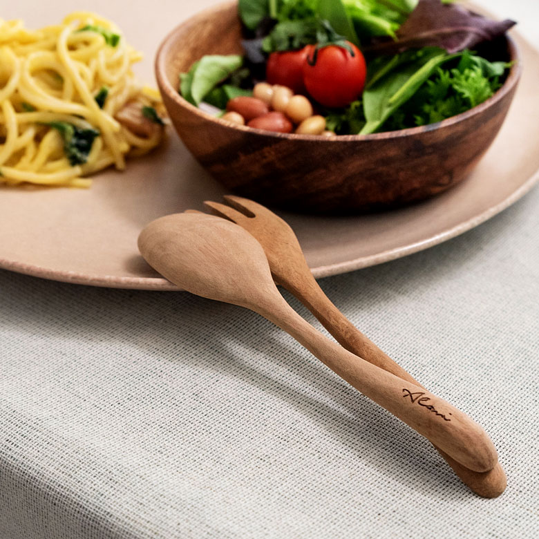 こだわった曲線とくびれがマッチした丸みのあるフォルム