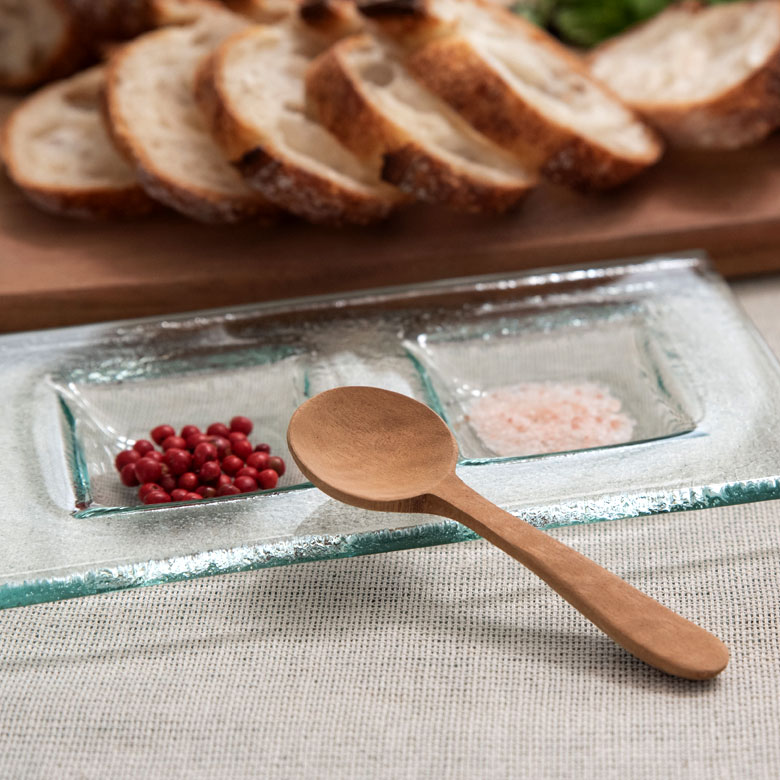 ナチュラルでぬくもりを感じる、無塗装