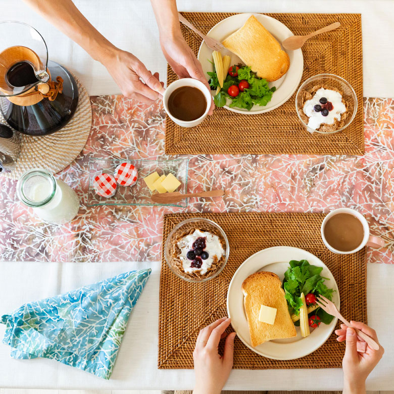 毎日の食卓をナチュラルに楽しめる