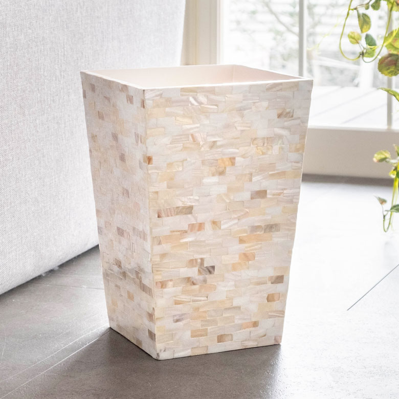 パールシェル(真珠貝) の 台形ダストボックス