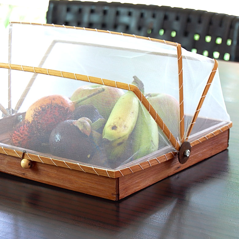 つまみ部分にゴムをひっかけて使用します