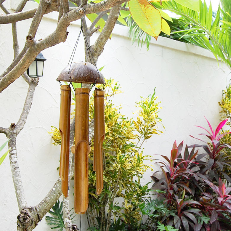 風が吹くと、カランコロンと可愛い音色