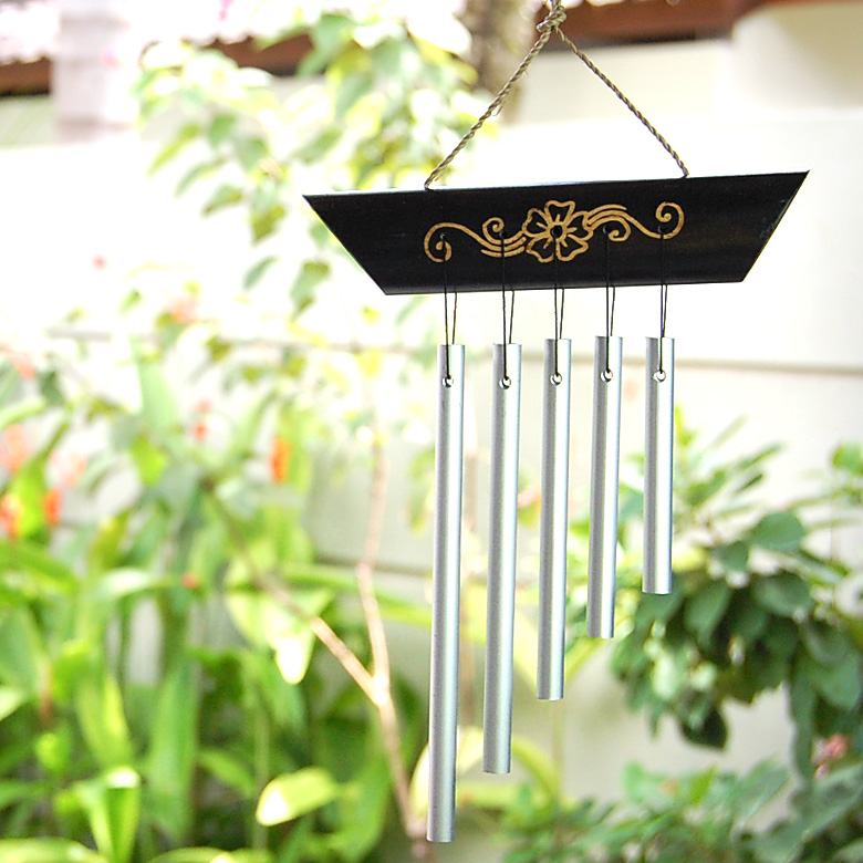 風が吹くと、涼し気で可愛い音色