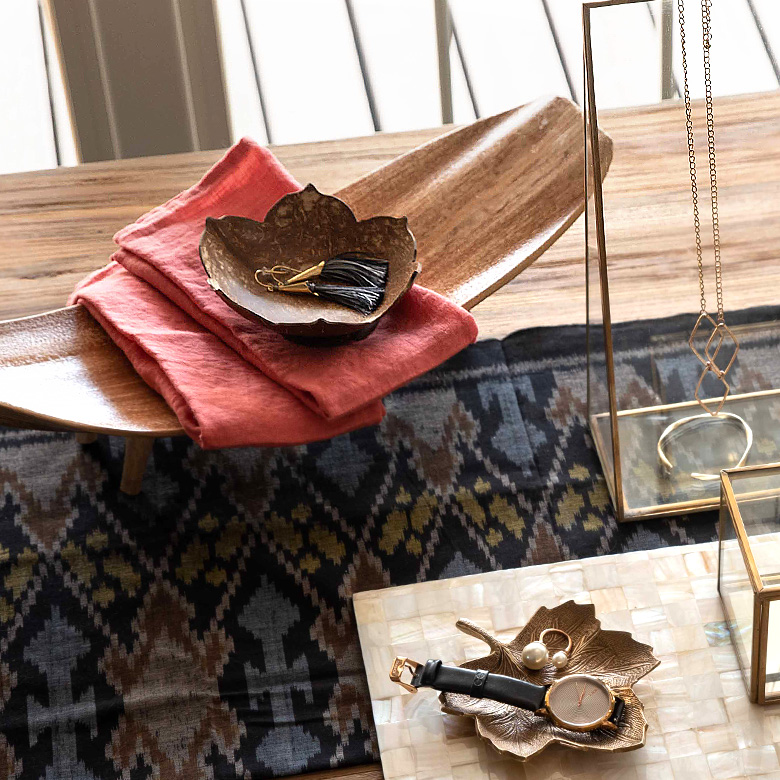 ピアスなどのアクセサリー収納に