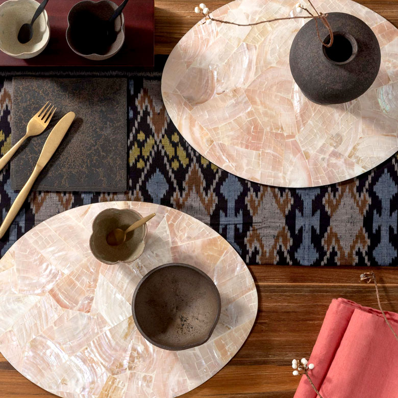 真珠貝のランチョンマット。パルシェ。