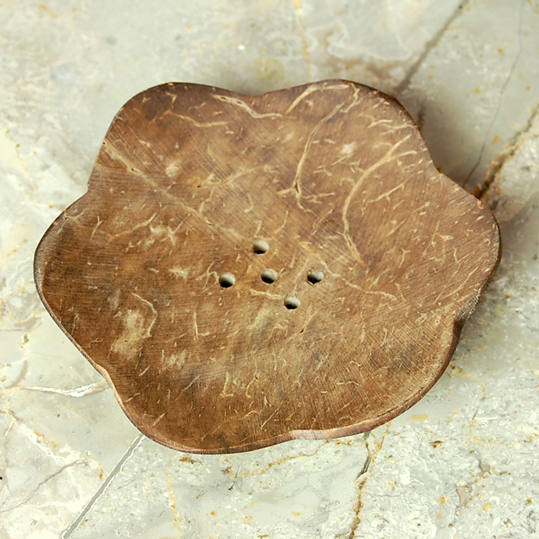 アジアンなインテリアはもちろん、ナチュラルなインテリアにもぴったりなソープディッシュです。