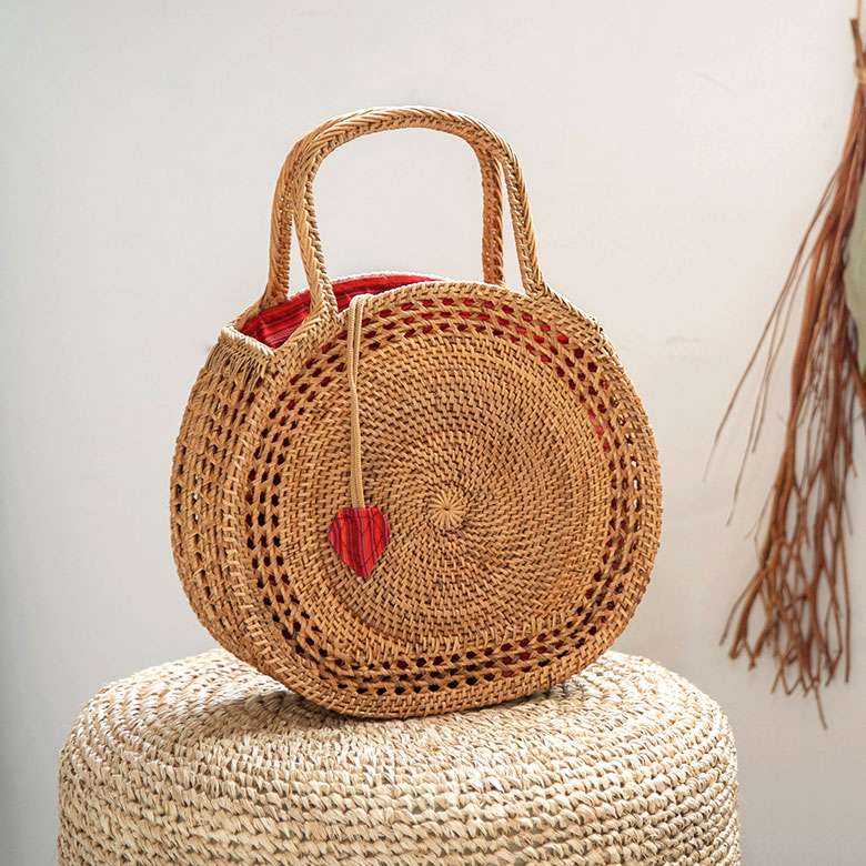 アタのラウンドバッグ