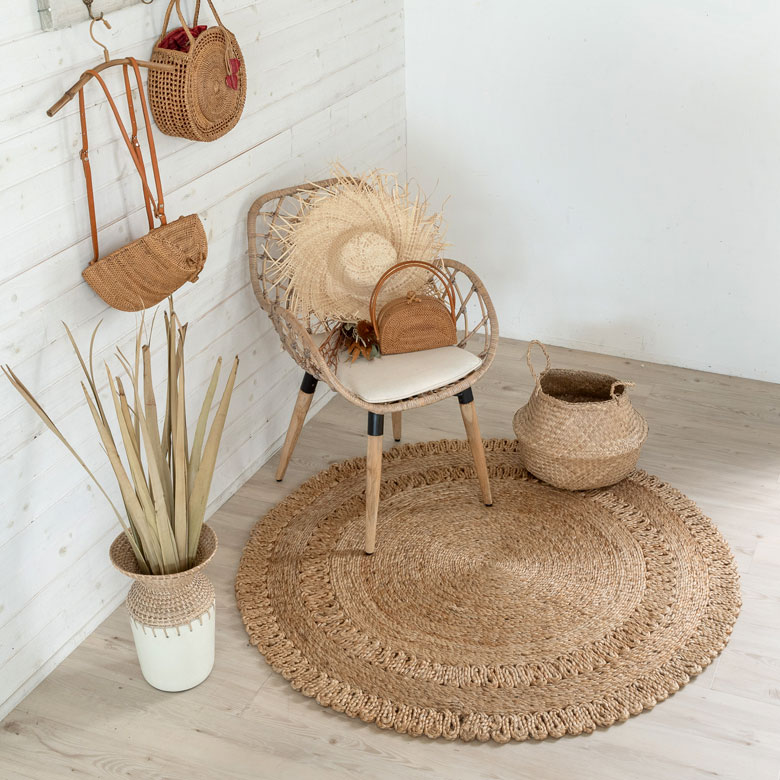 天然素材ならではの存在感。グラデーションのような色合いが素敵