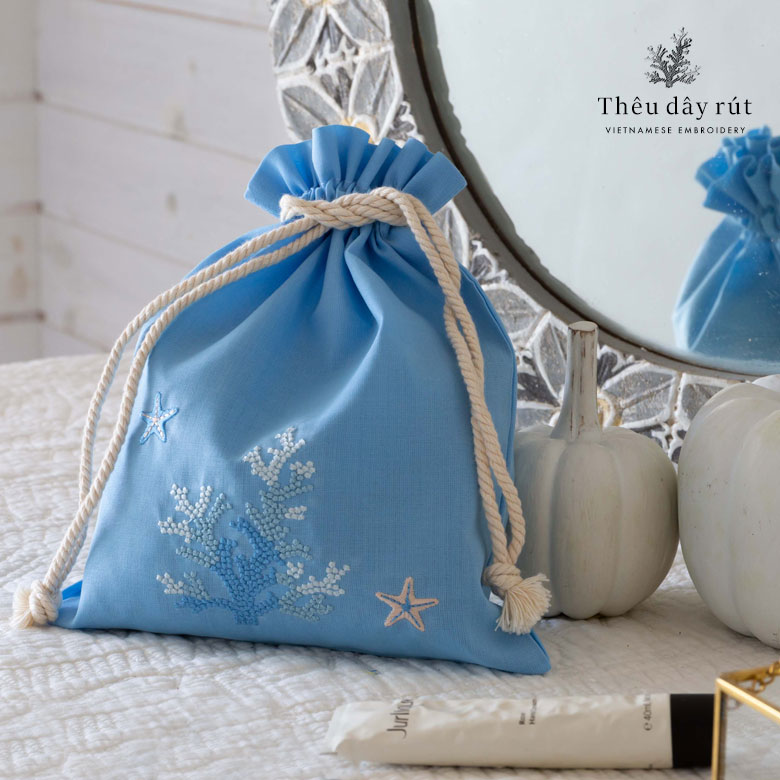 ベトナム刺繍のオリジナル巾着
