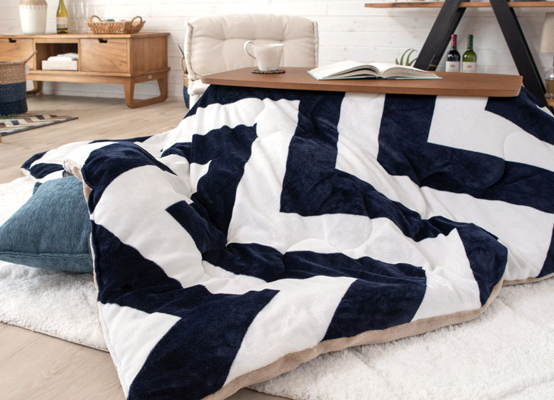 おしゃれな幾何学模様のこたつ布団。