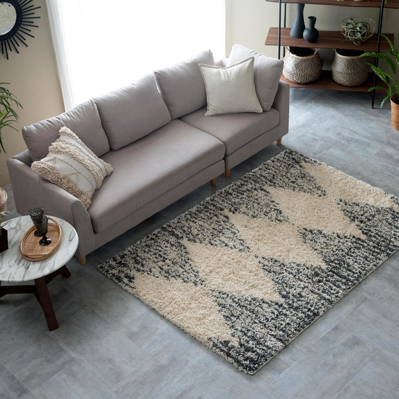 ワンルームからリビングまで幅広くお使いいただけます。