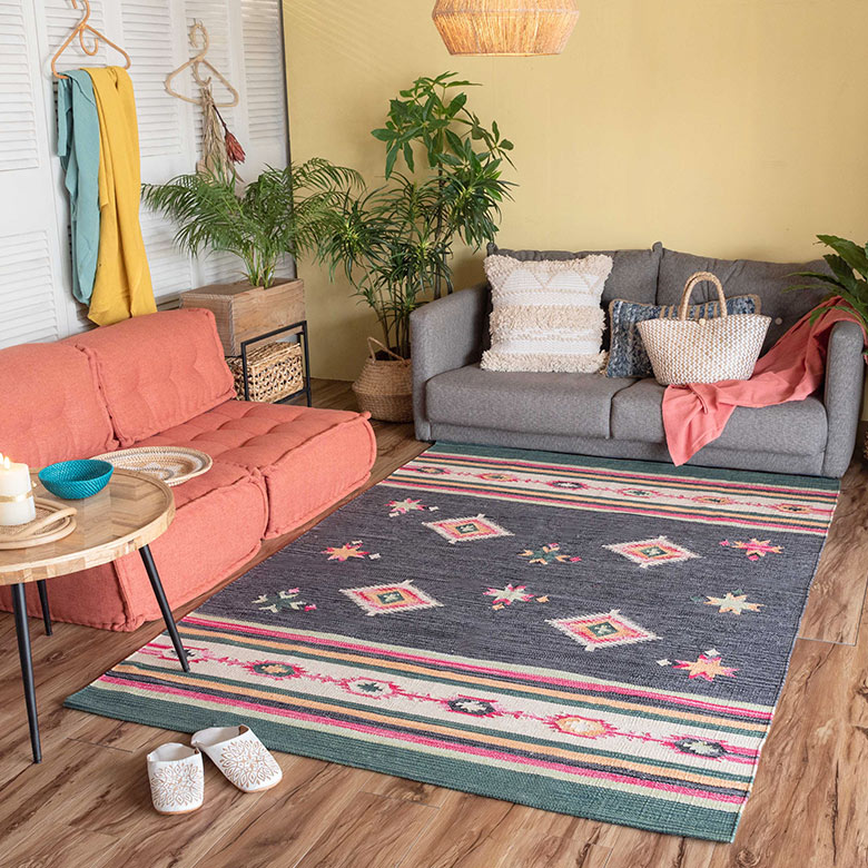 ヴィンテージ風。コットン。キリム柄。