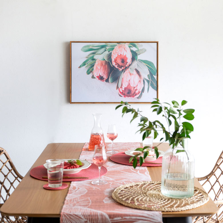 空間を素敵に演出してくれるアート