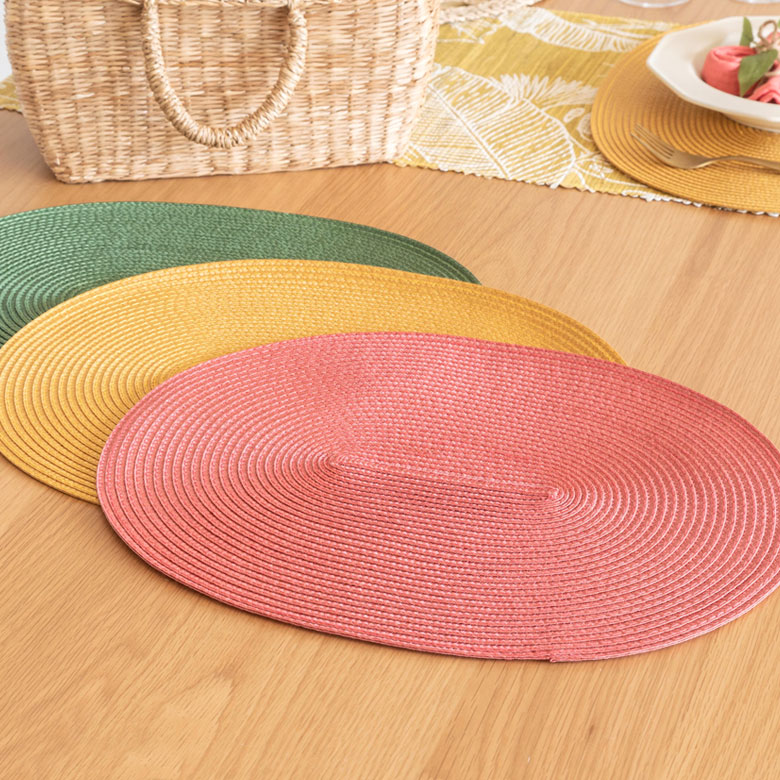 リゾート感あふれるカラーリング