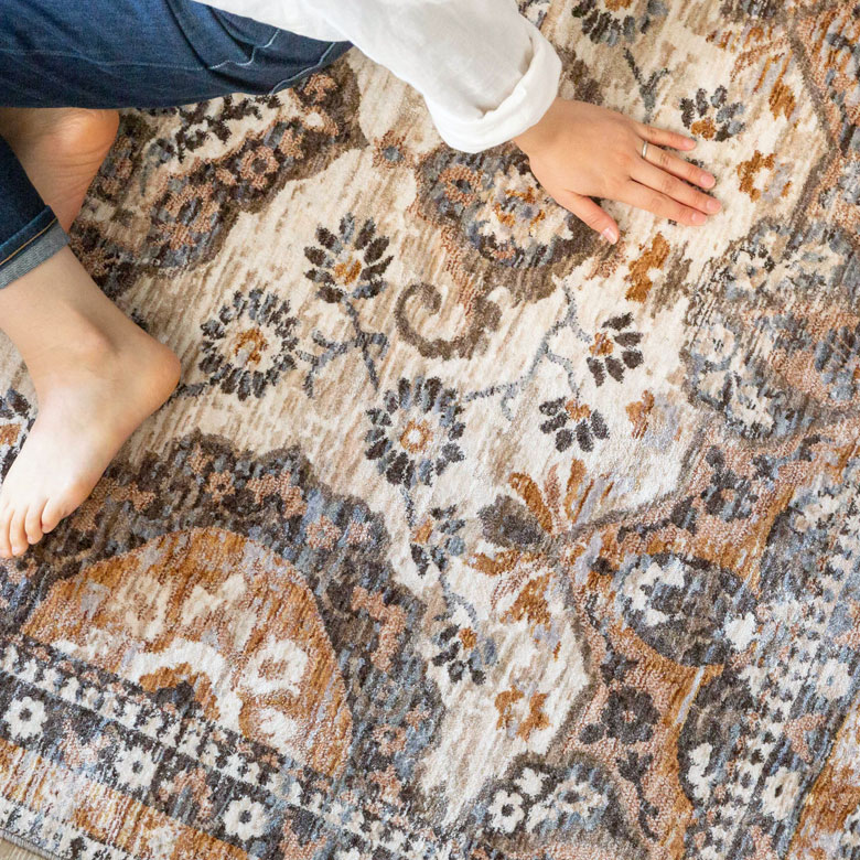 年中使えるラグ