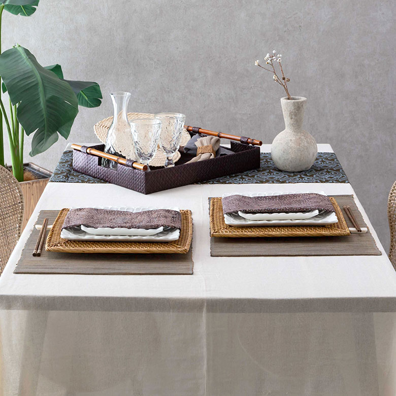 ウォーターヒヤシンスでできたアジアンランチョンマット[グレー]