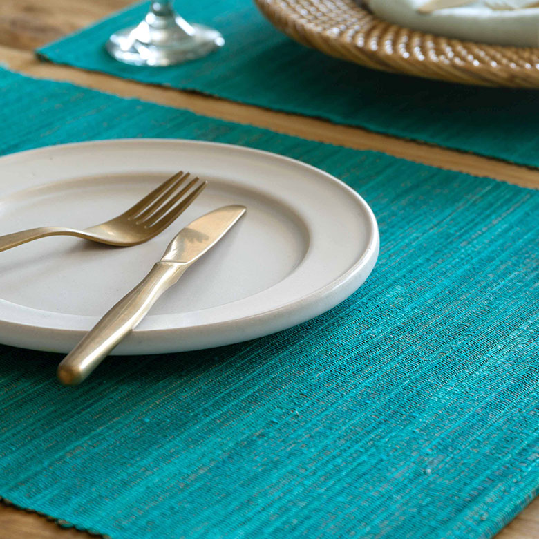 ウォーターヒヤシンスでできたアジアンランチョンマット[ターコイズブルー]