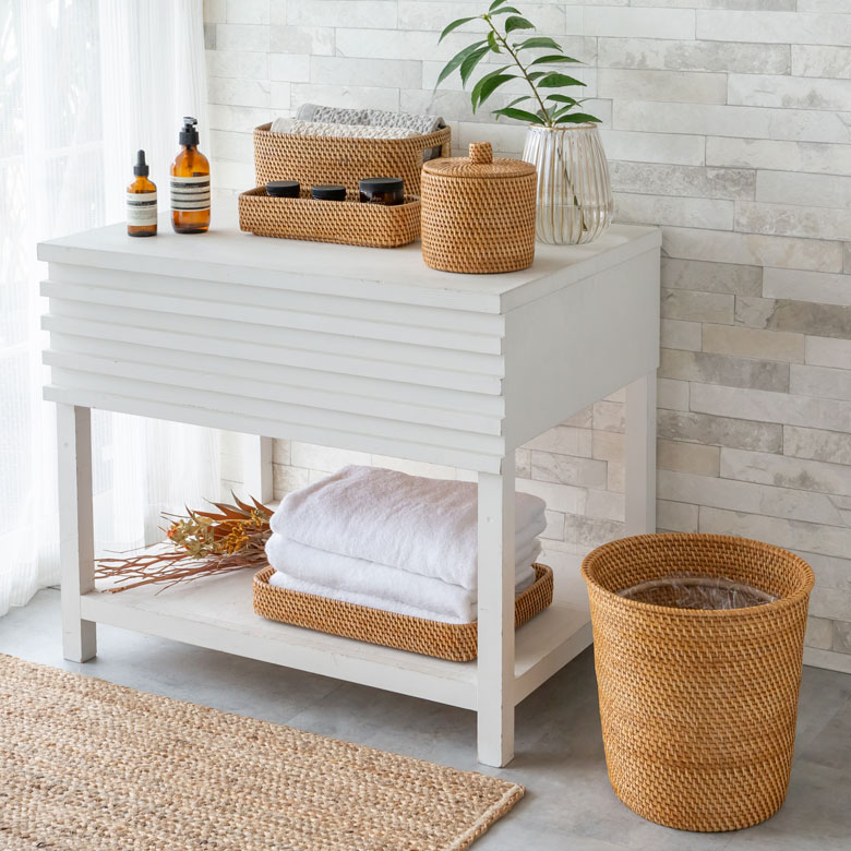 スタイリッシュで生活感を払拭してくれる、ラタンシリーズ