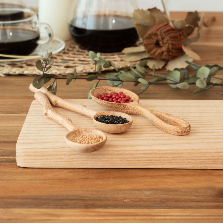 ほっこりとした温かみを食卓にプラスしてくれます