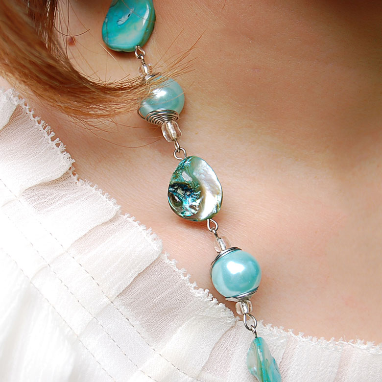 キラキラと輝く天然シェル