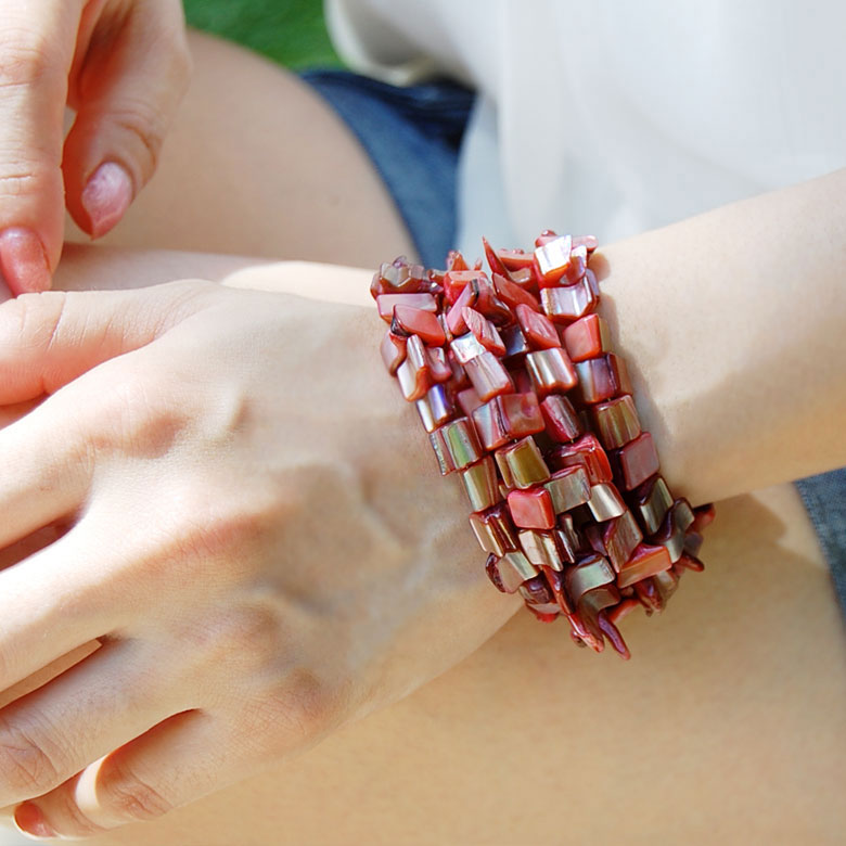 天然シェルのアジアンブレスレット