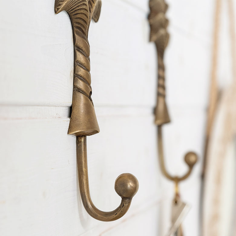 使い込んだようなアンティークな風合い