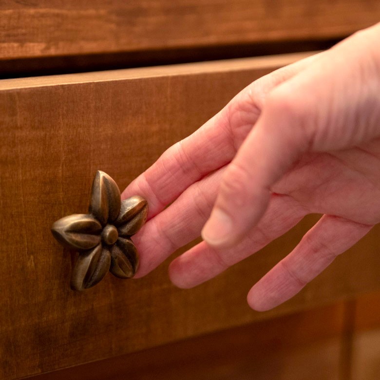 プルメリアデザインのハンドル