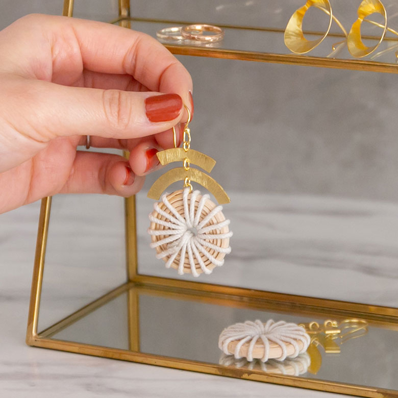 インドの真鍮ピアス